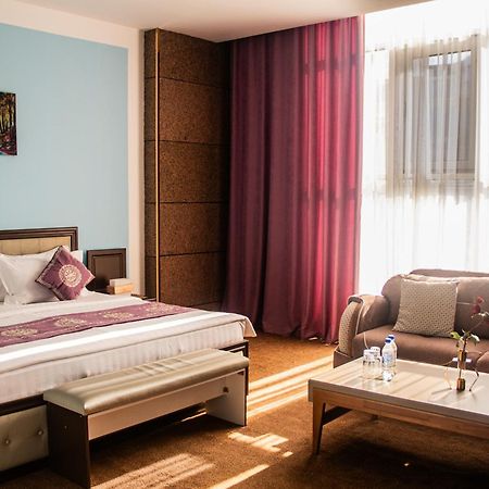 Hotel Shumon Dushanbe Luaran gambar